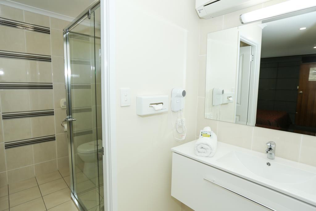 Amber Lodge Motel Gladstone Kamer foto